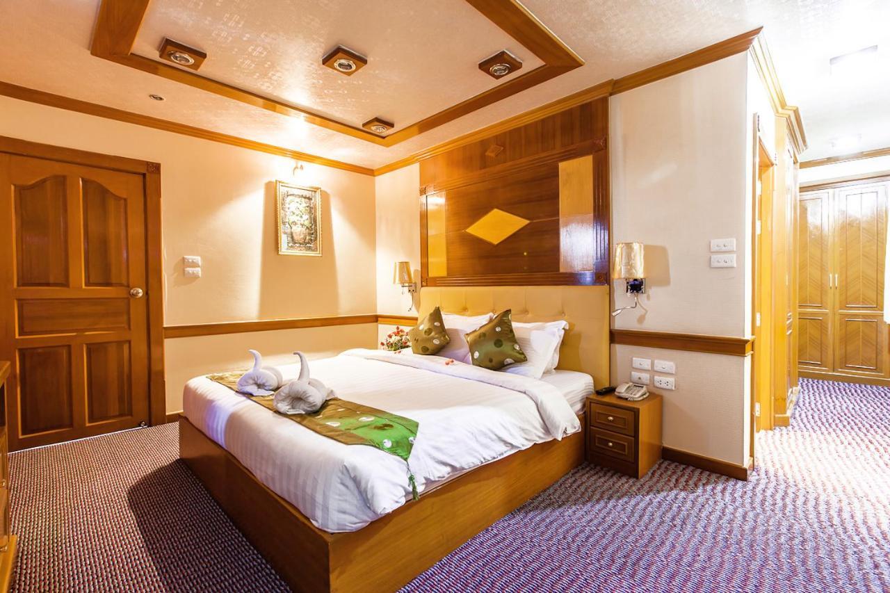 Varindavan Park Serviced Residence Bangkok Ngoại thất bức ảnh